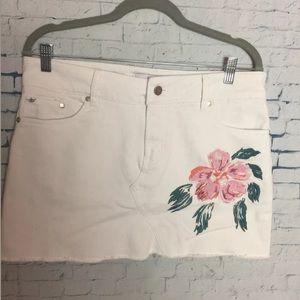 Womens 10 White Fringe Mini Jean Skirt Fringe